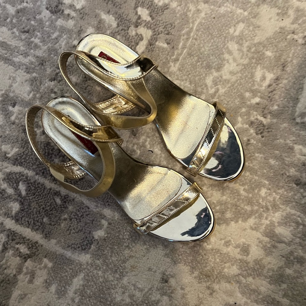 Metallic gold high heels